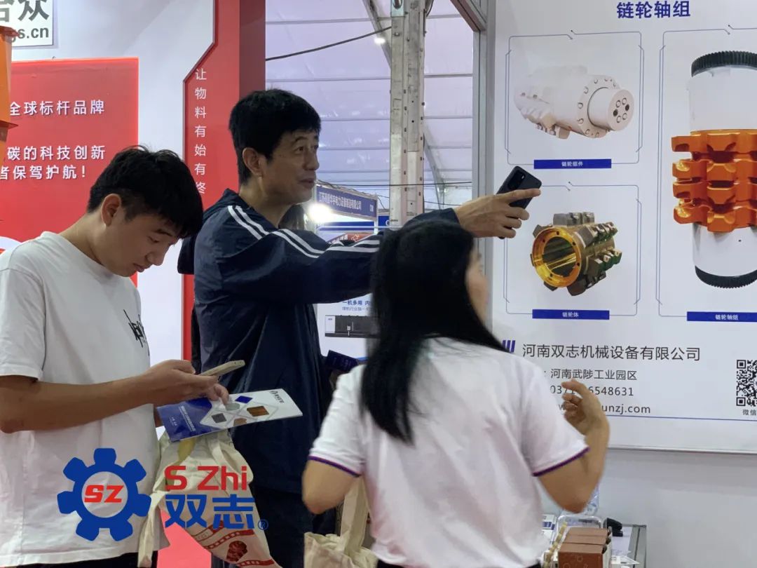 直擊淮南展會現(xiàn)場：品質(zhì)源于專業(yè)，服務(wù)展示精彩。