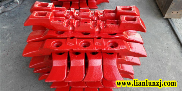 大型刮板輸送機(jī)<i style='color:red'>17gl7-1刮板</i>鍛造工藝的重難點在哪？