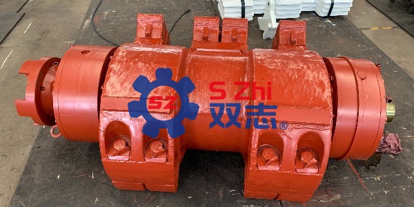 刮板輸送機(jī)的破碎軸組多久要更換一次？_河南雙志